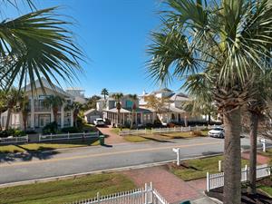 Neighborhood View from Balcony