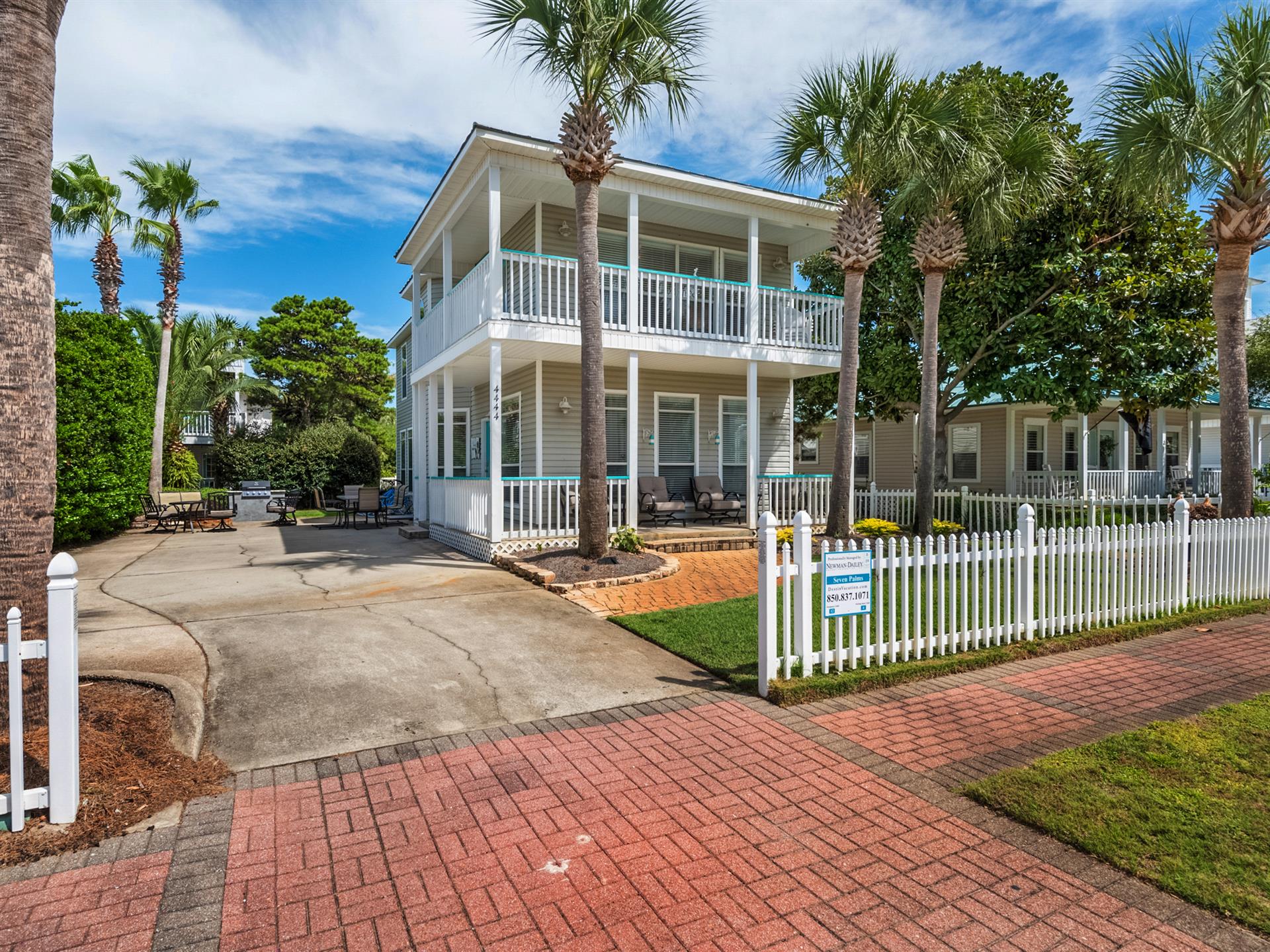 Seven Palms in Crystal Beach