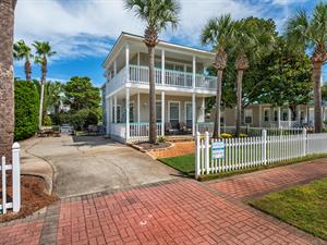 Seven Palms in Crystal Beach