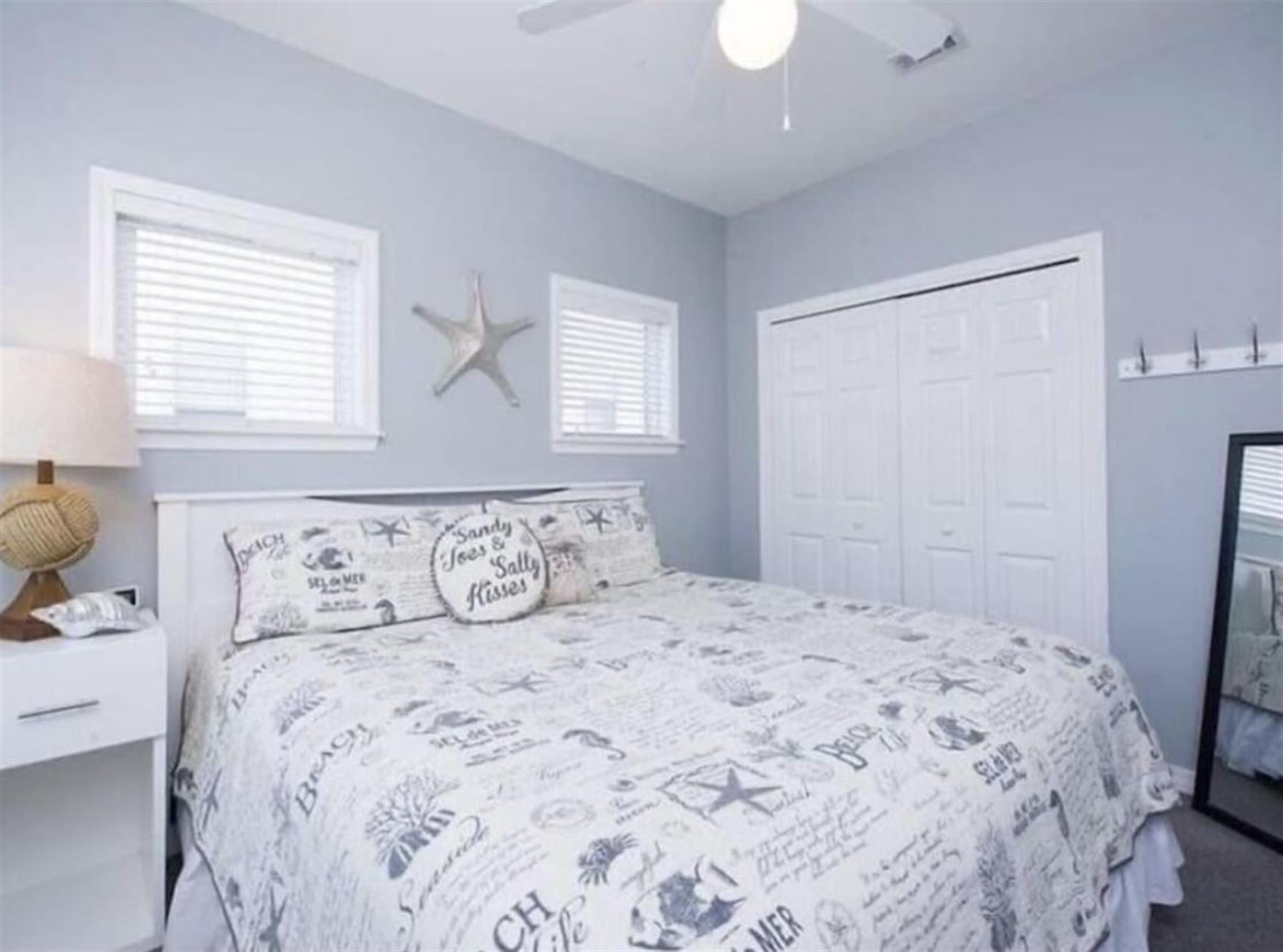 1st Floor King Bedroom