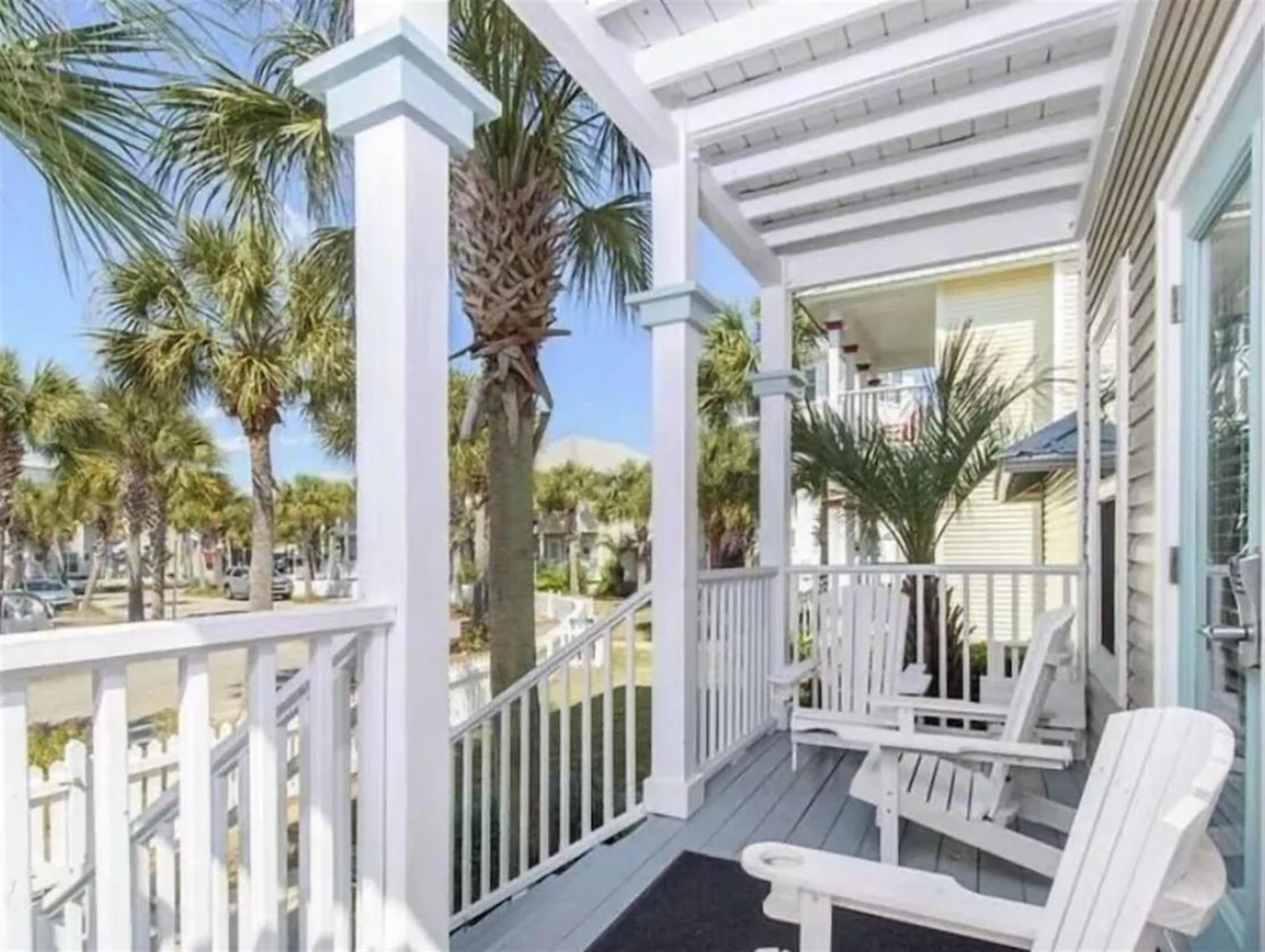 Front Porch perfect for relaxing