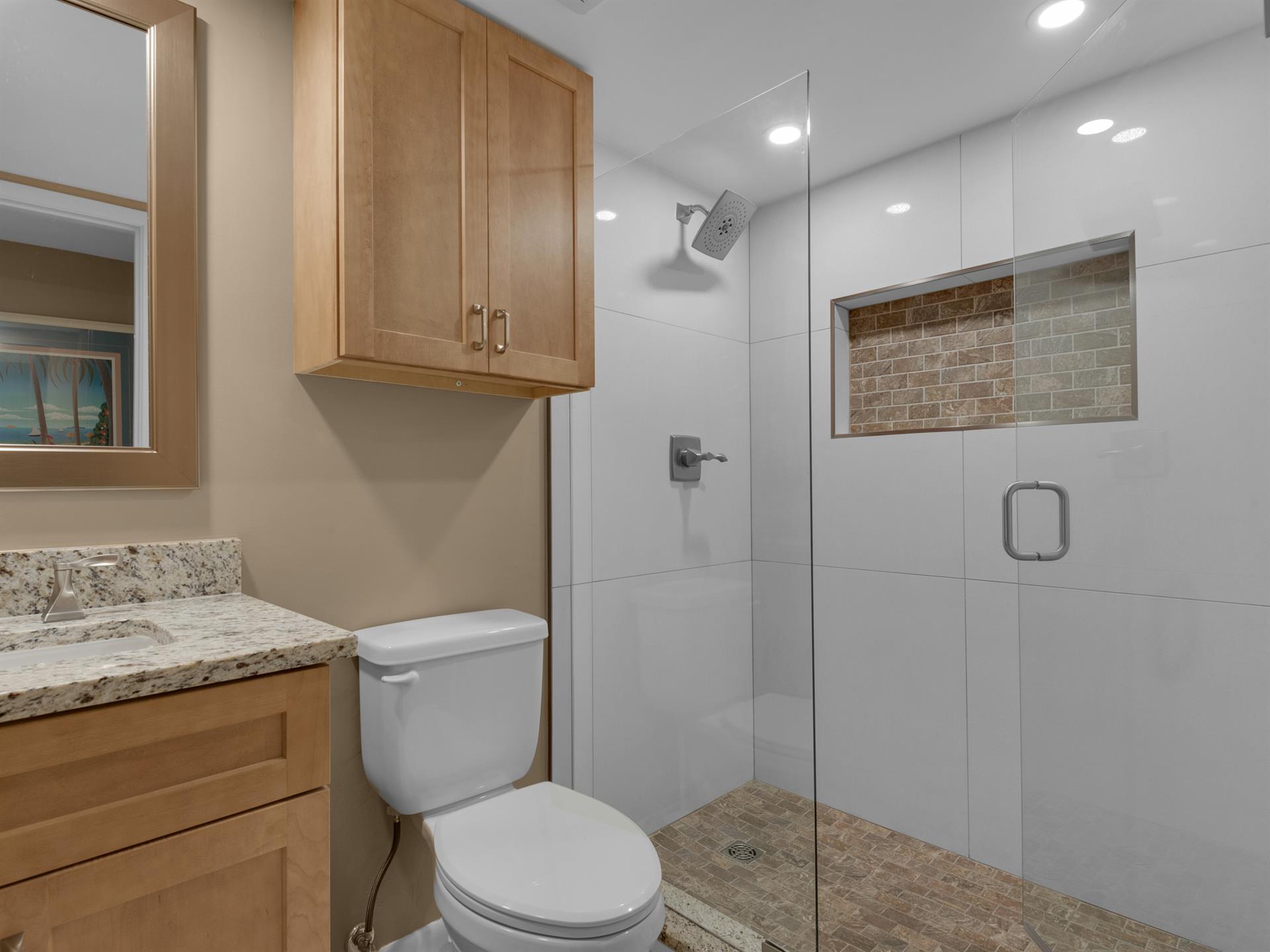 Beautiful shower in Loft Bathroom