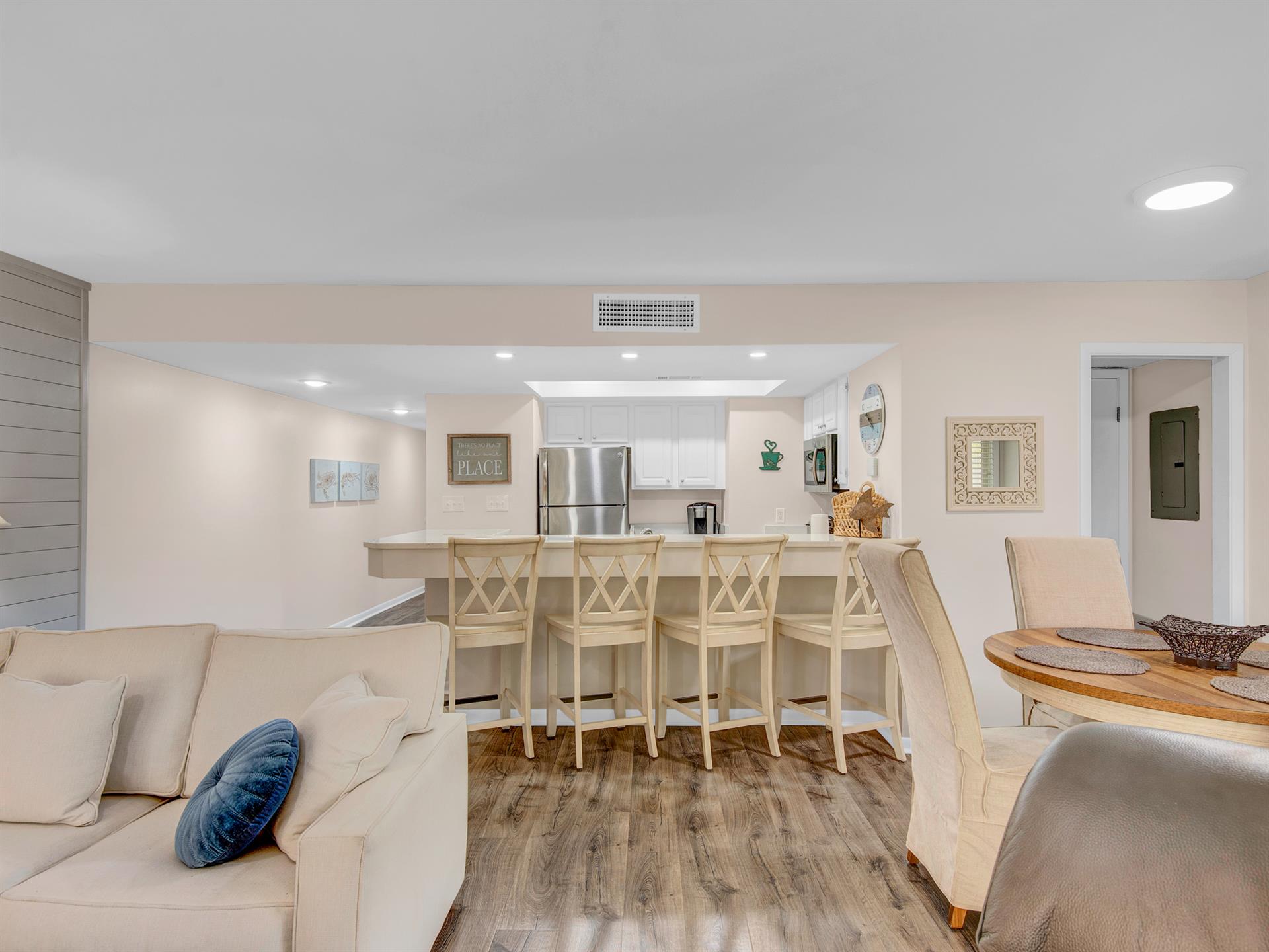 Extra Seating at Bar Area