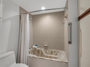 Tub in Primary Bathroom