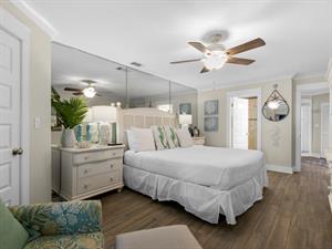 1st Floor Primary Bedroom with En Suite Bathroom