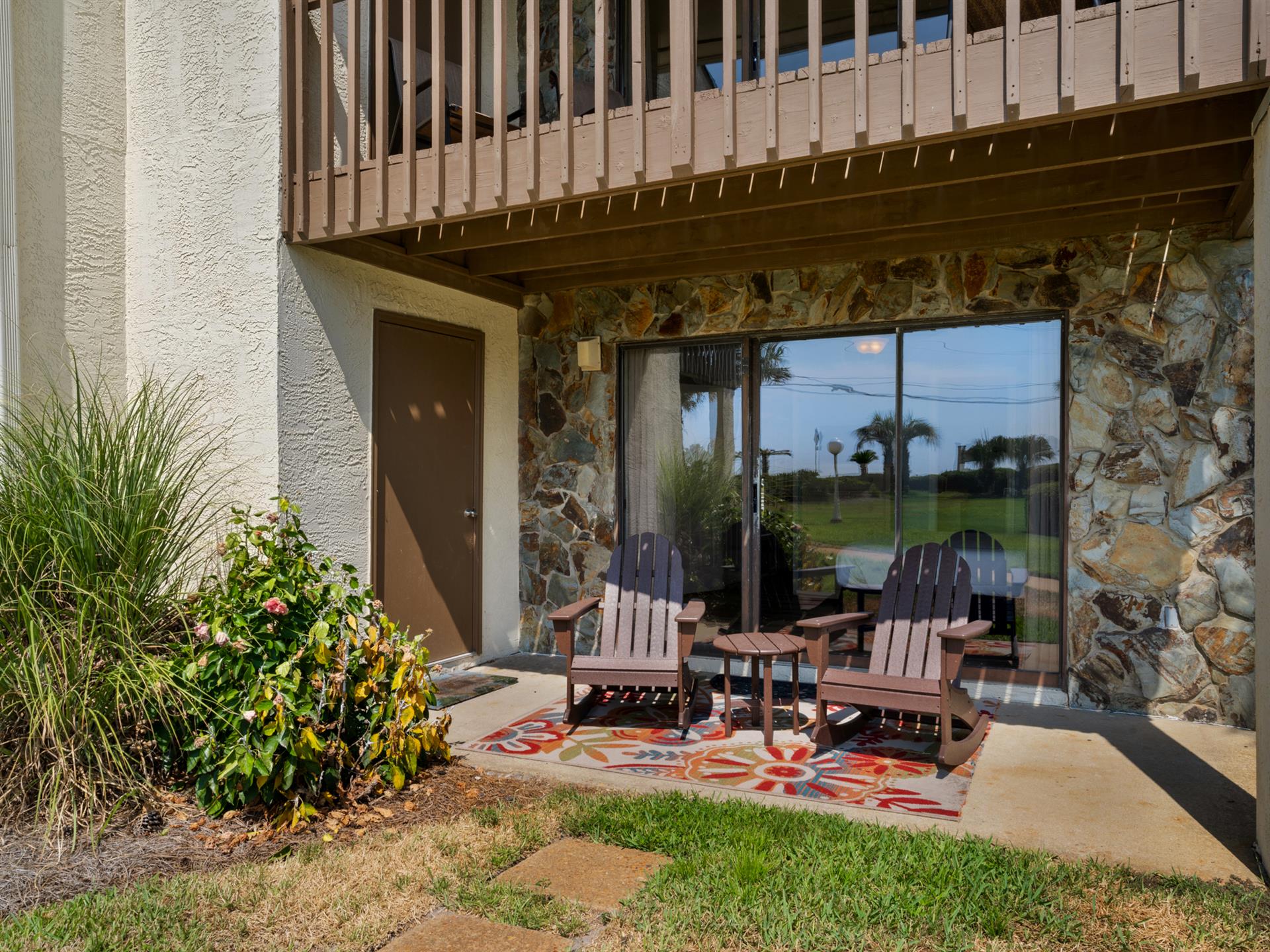 Patio off 1st fl Bedroom