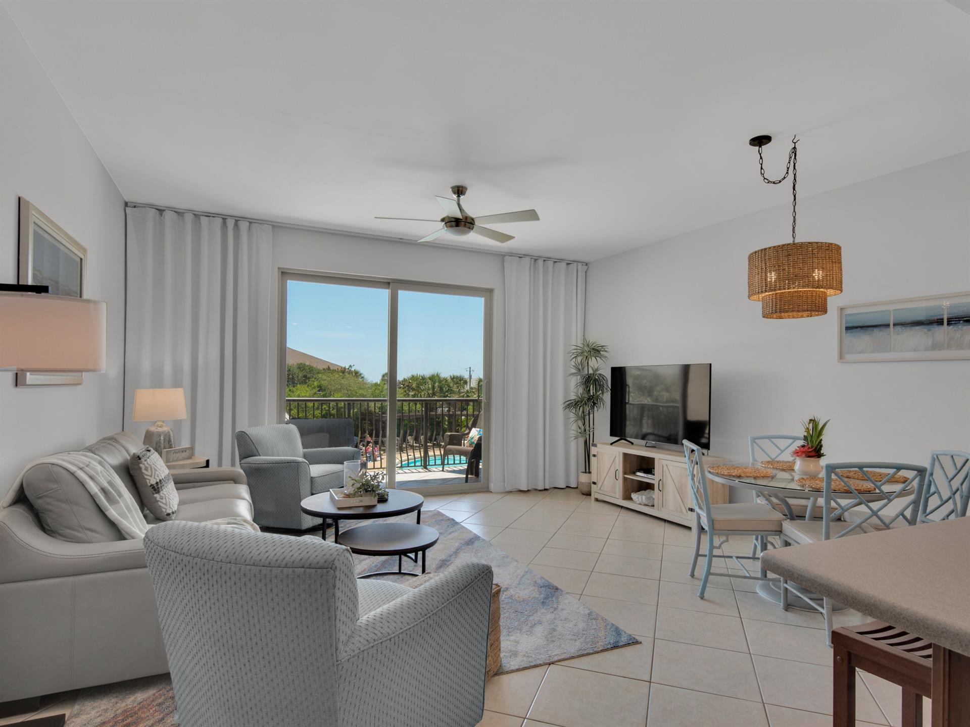 Welcome to Beach Resort 306