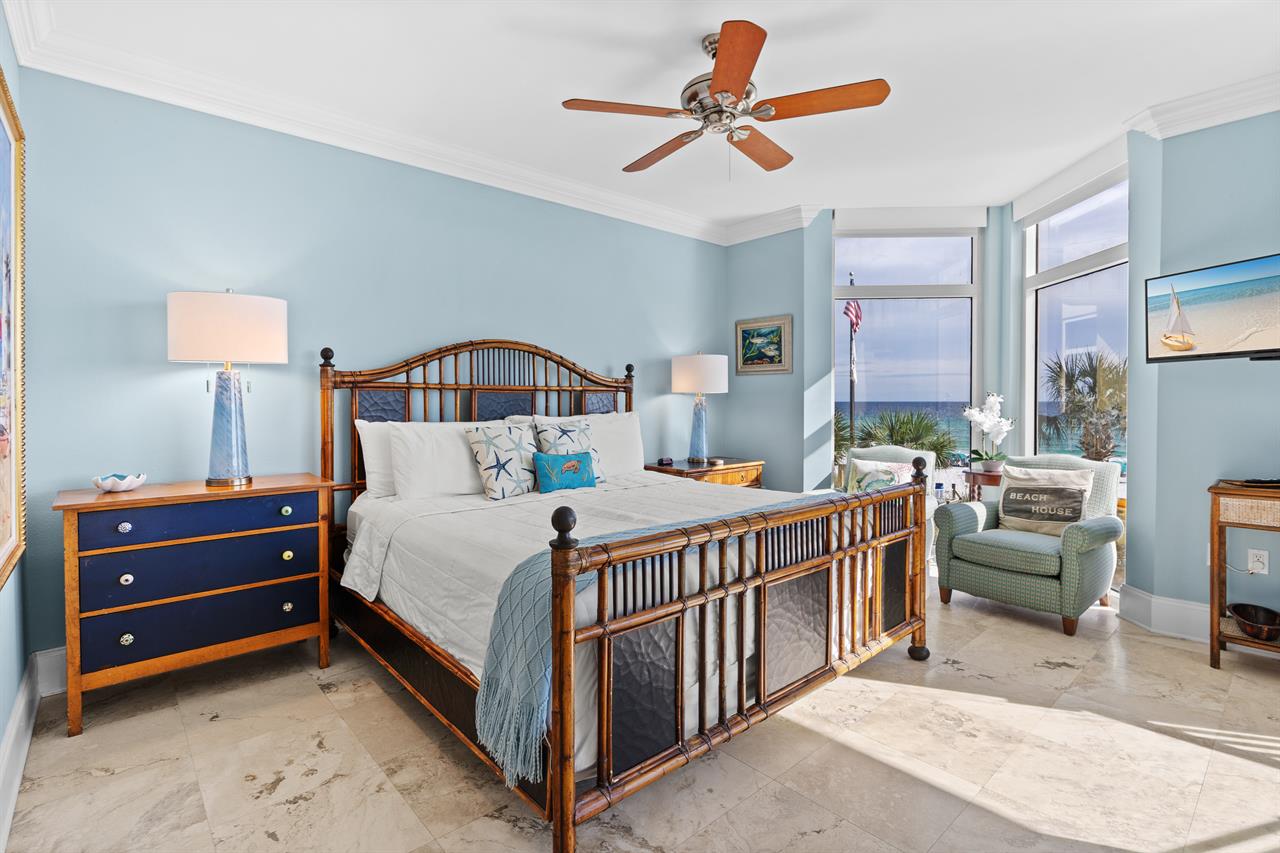 King Bedroom with a Beach View