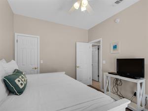 1st floor guest bedroom