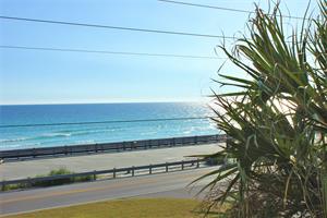 Public beach access across the street
