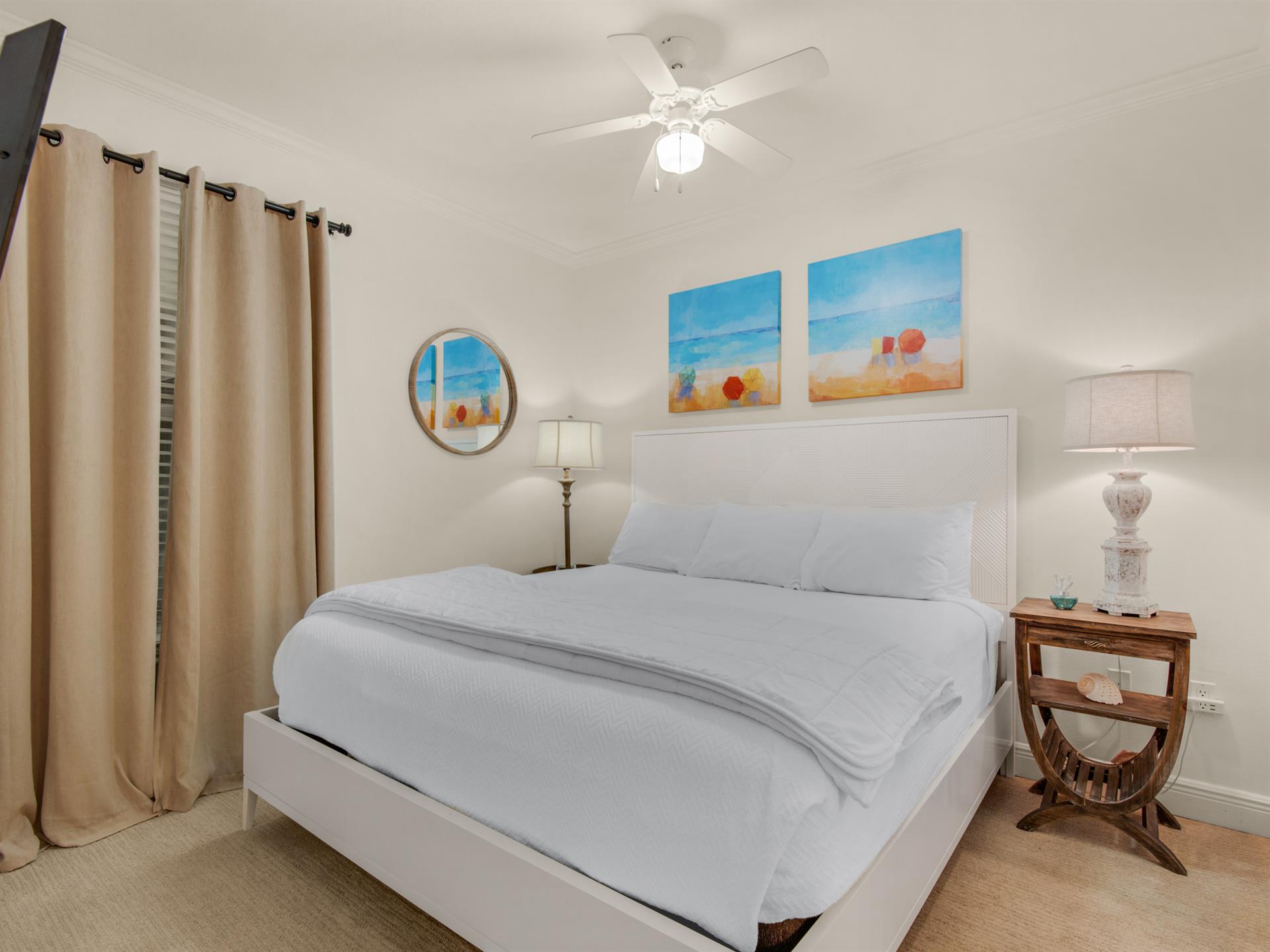 Guest bedroom 1 with King bed