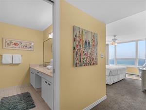 En Suite Bathroom in Primary Bedroom