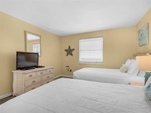 Flat Screen Tv in Guest Bedroom