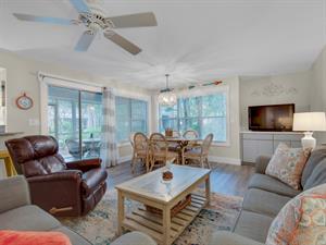 Overview of Dining and Living Area