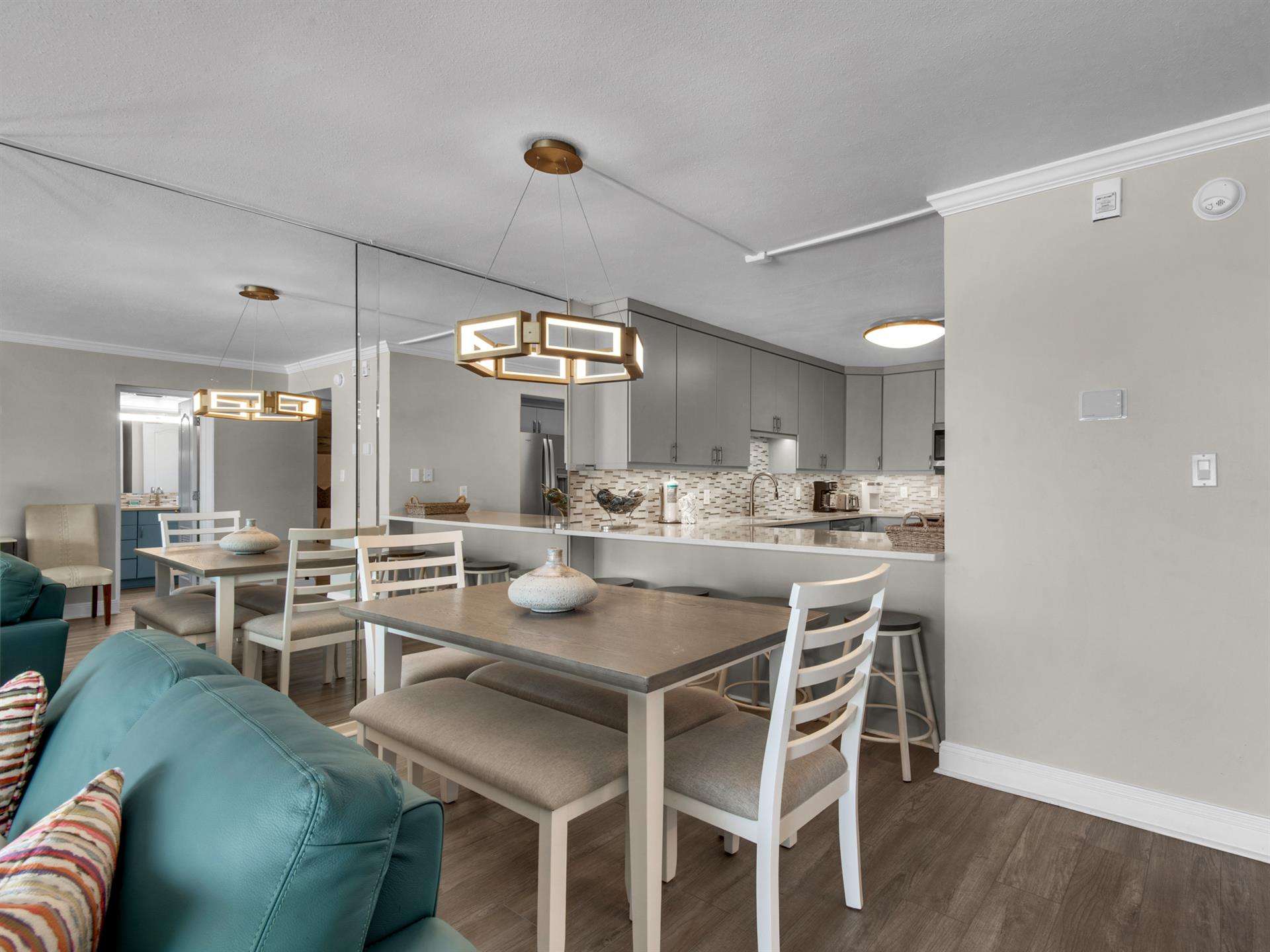 Dining Area with Additional Breakfast Bar Seating