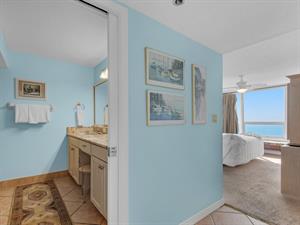 En Suite Bathroom in Primary Bedroom