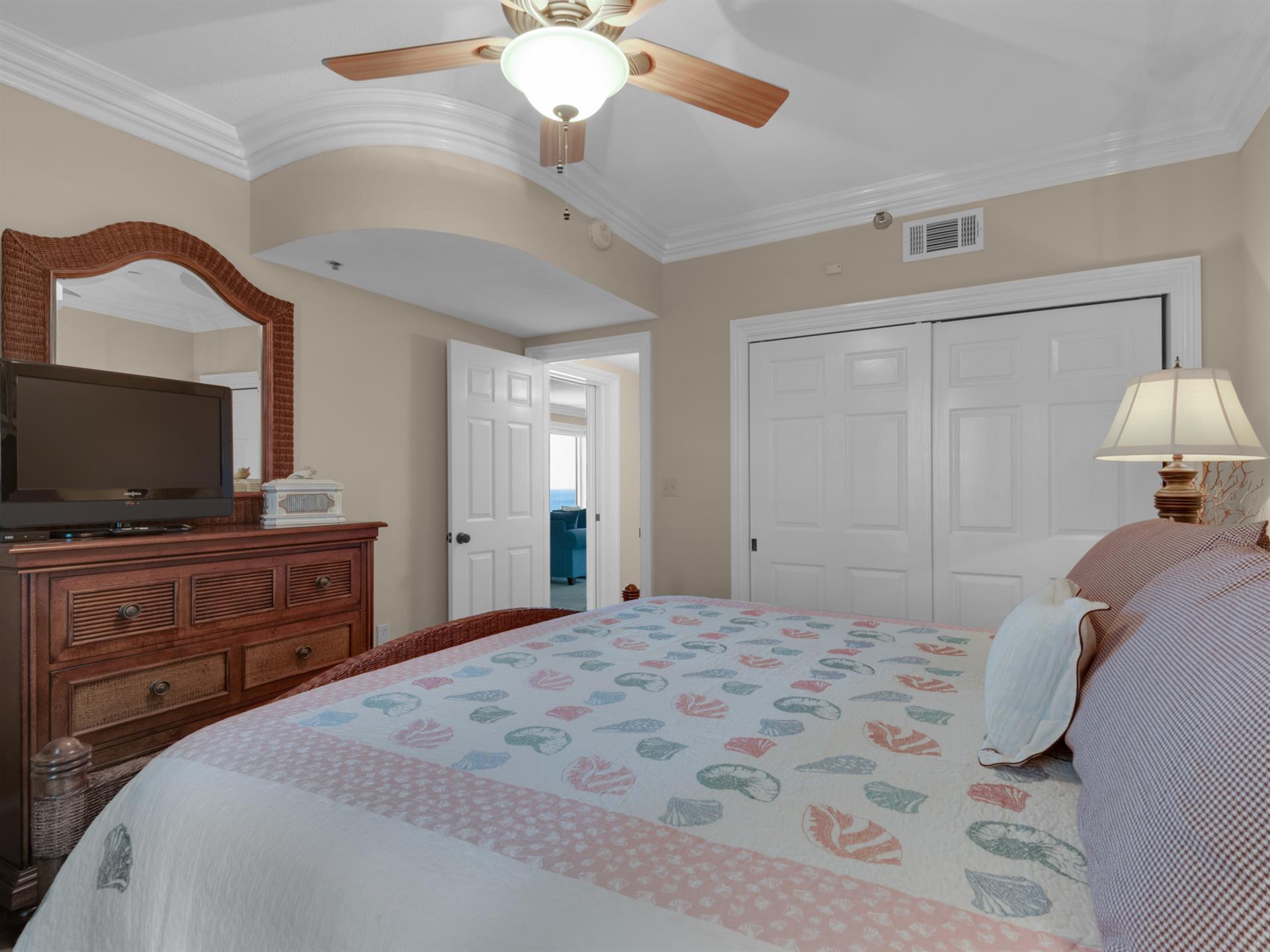 Guest Bedroom 2 with King Bed and Flat Screen TV