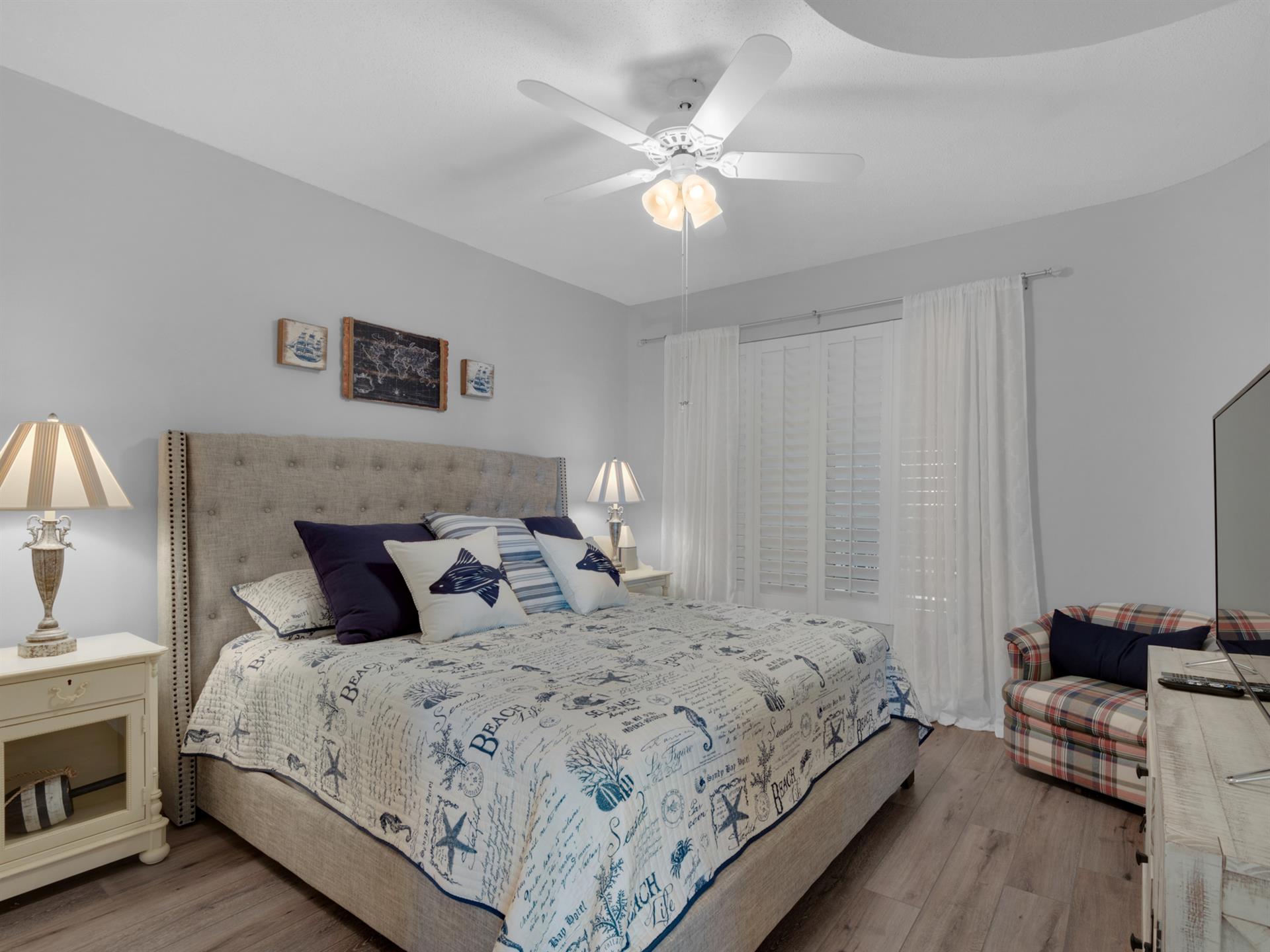 Guest Bedroom 2 with King Bed